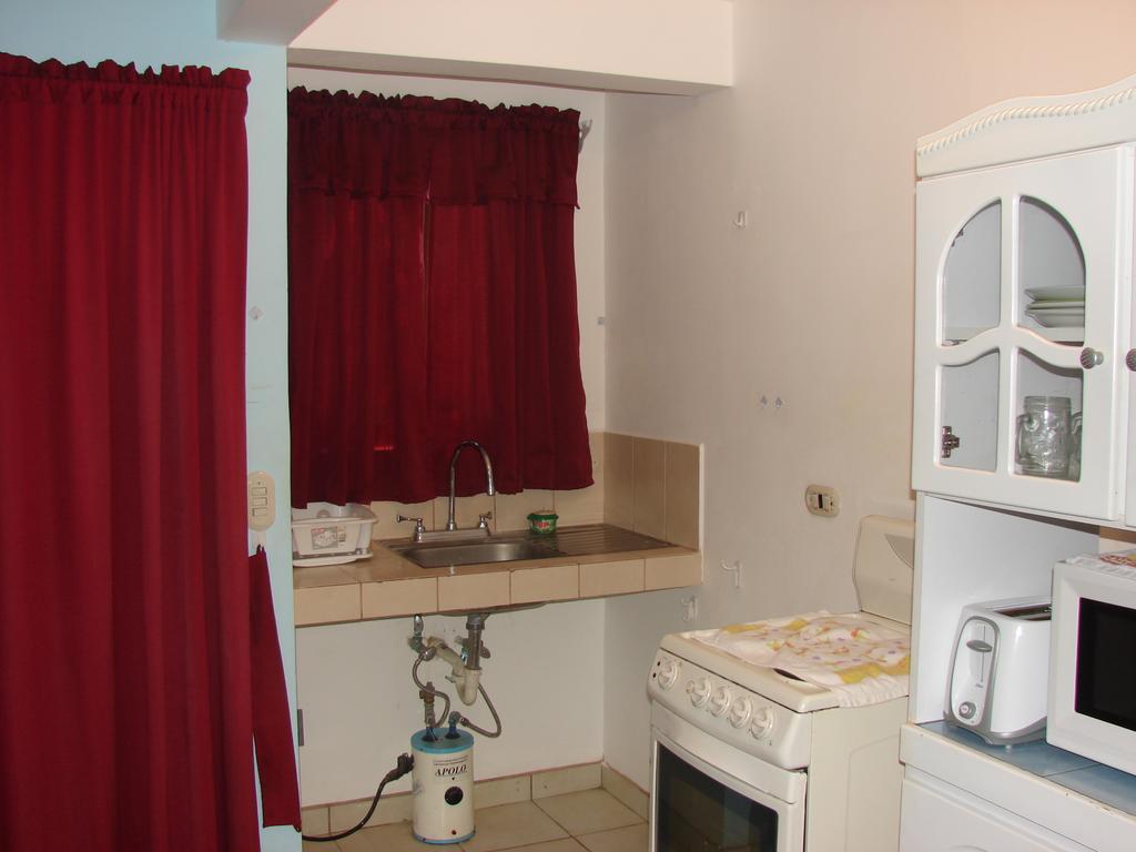 Villa Riviera 2 Bedroom Townhouse Playas del Coco Oda fotoğraf