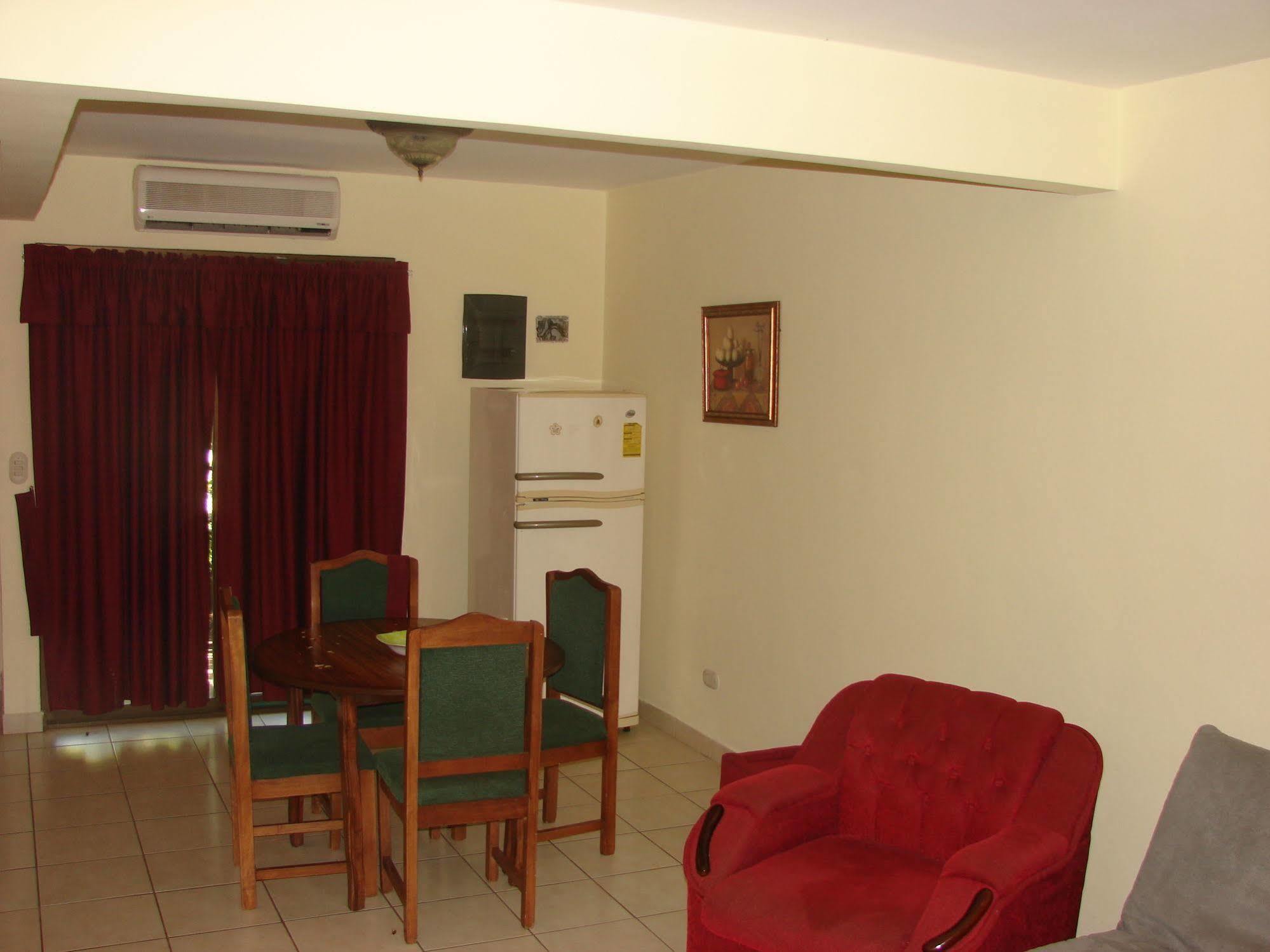 Villa Riviera 2 Bedroom Townhouse Playas del Coco Dış mekan fotoğraf