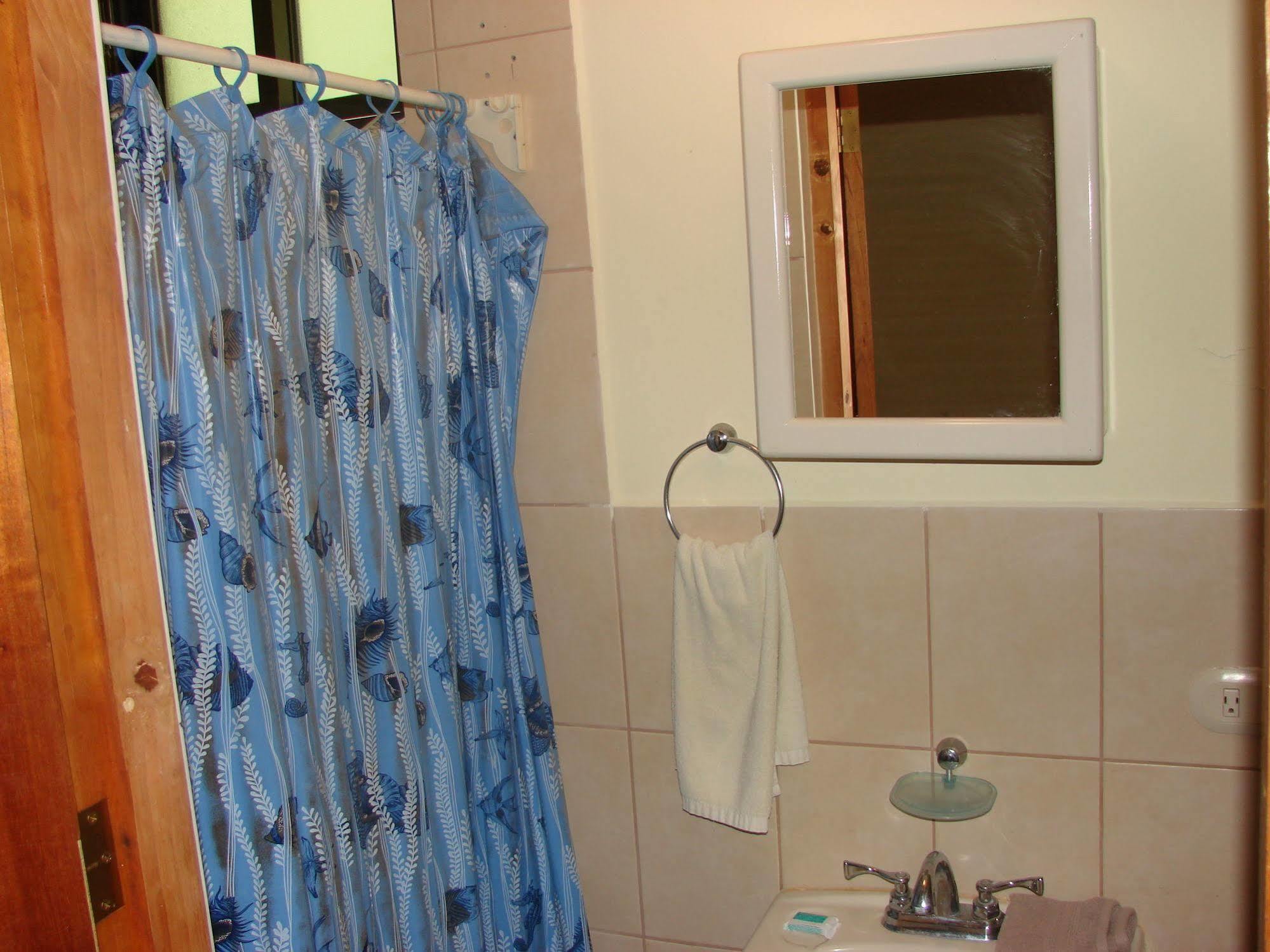 Villa Riviera 2 Bedroom Townhouse Playas del Coco Dış mekan fotoğraf