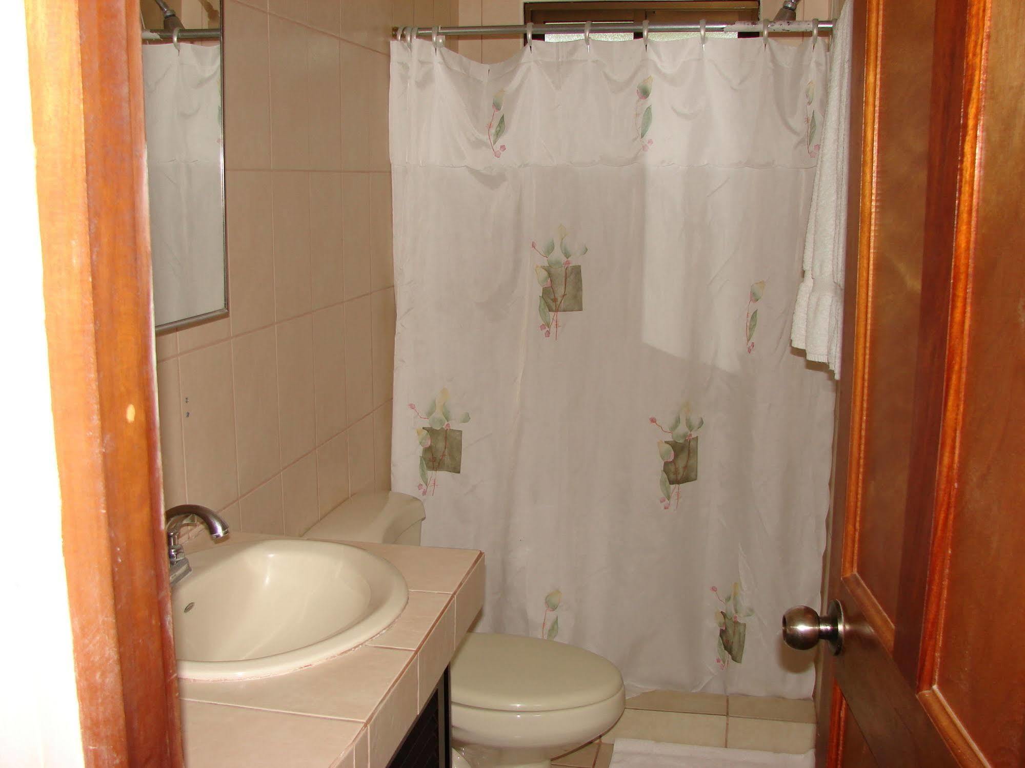 Villa Riviera 2 Bedroom Townhouse Playas del Coco Dış mekan fotoğraf